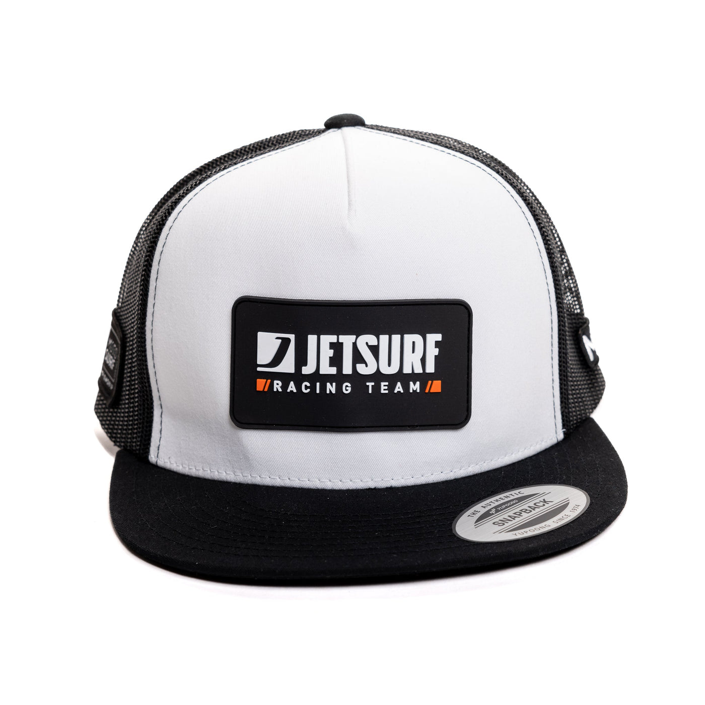 Nowoczesna czapka z daszkiem Trucker Jetsurf Racing Team czarno-biała od frontu
